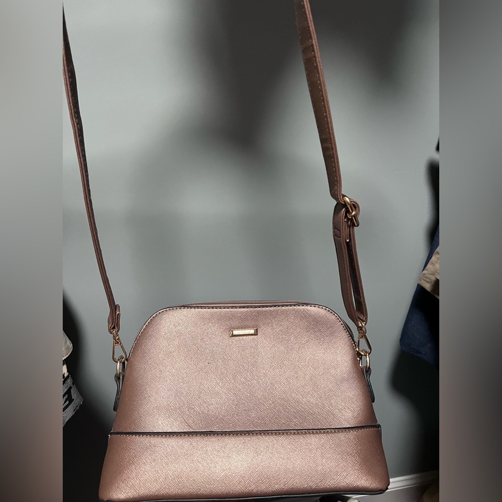 Cross body purse